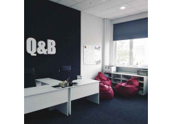 Q&b